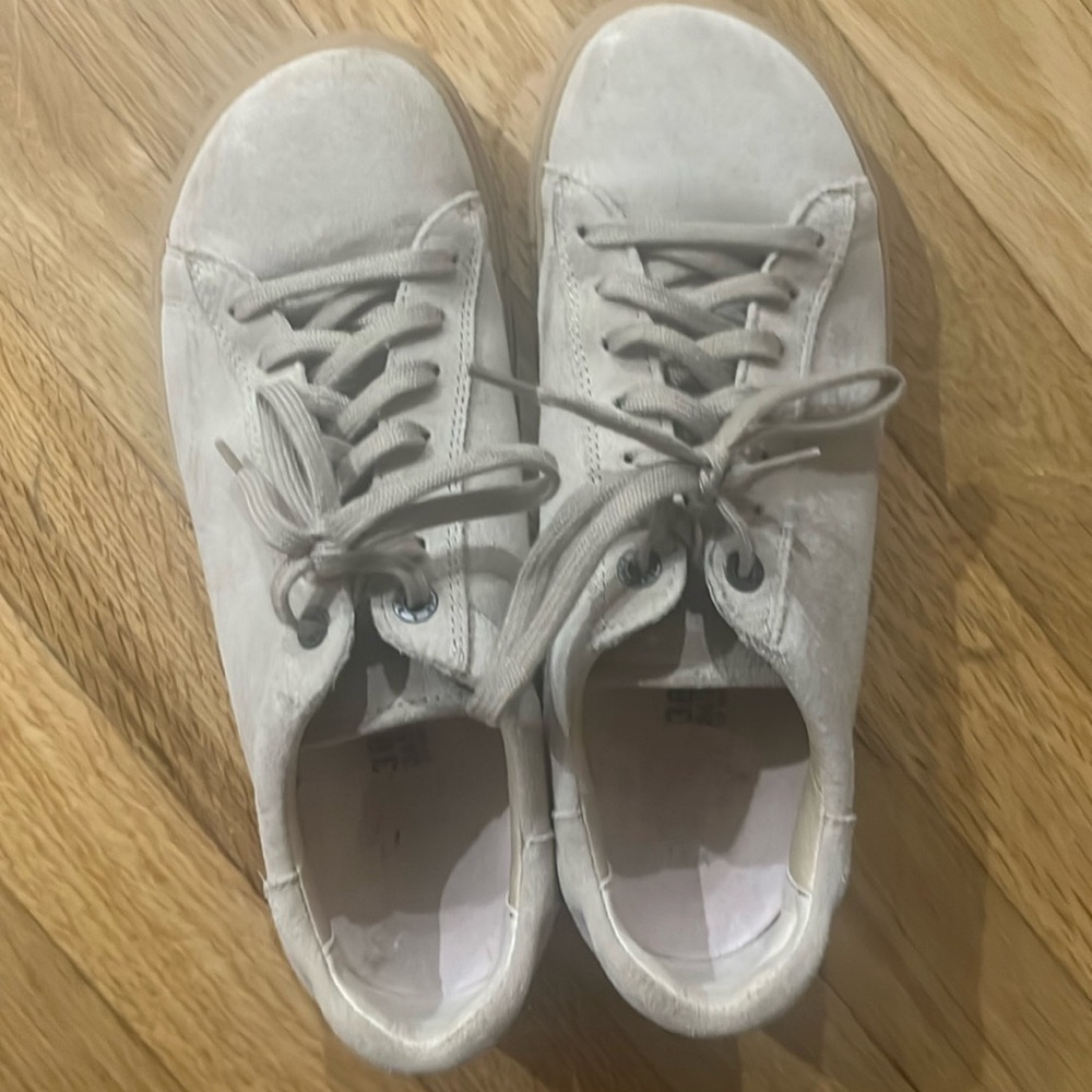 Birkenstock Tan Suede Sneakers- like new